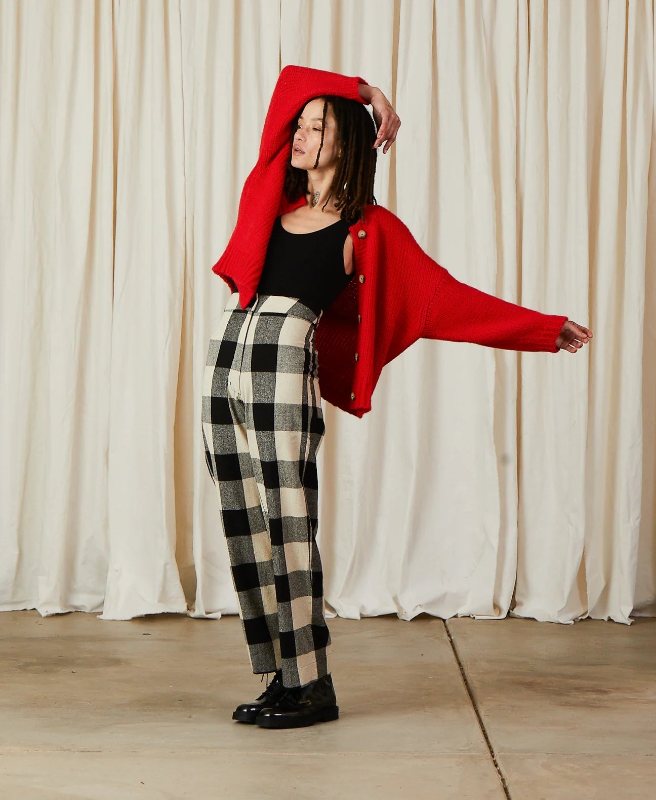 Merino Crew Neck Cardigan - Poppy