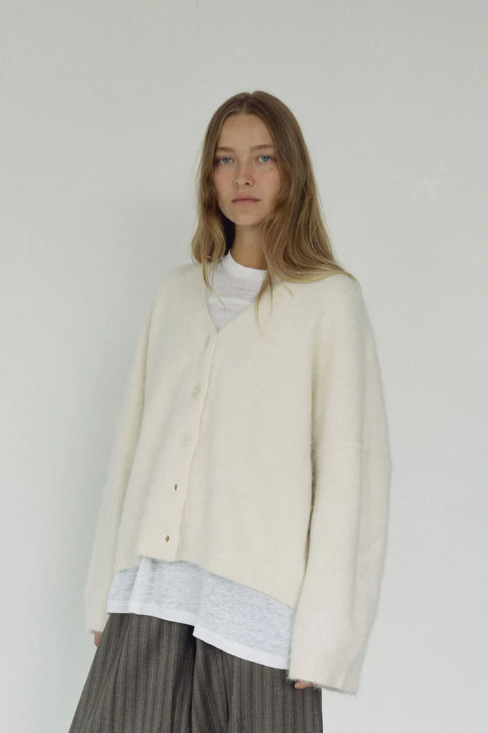 The V-Neck Cardi - Milk