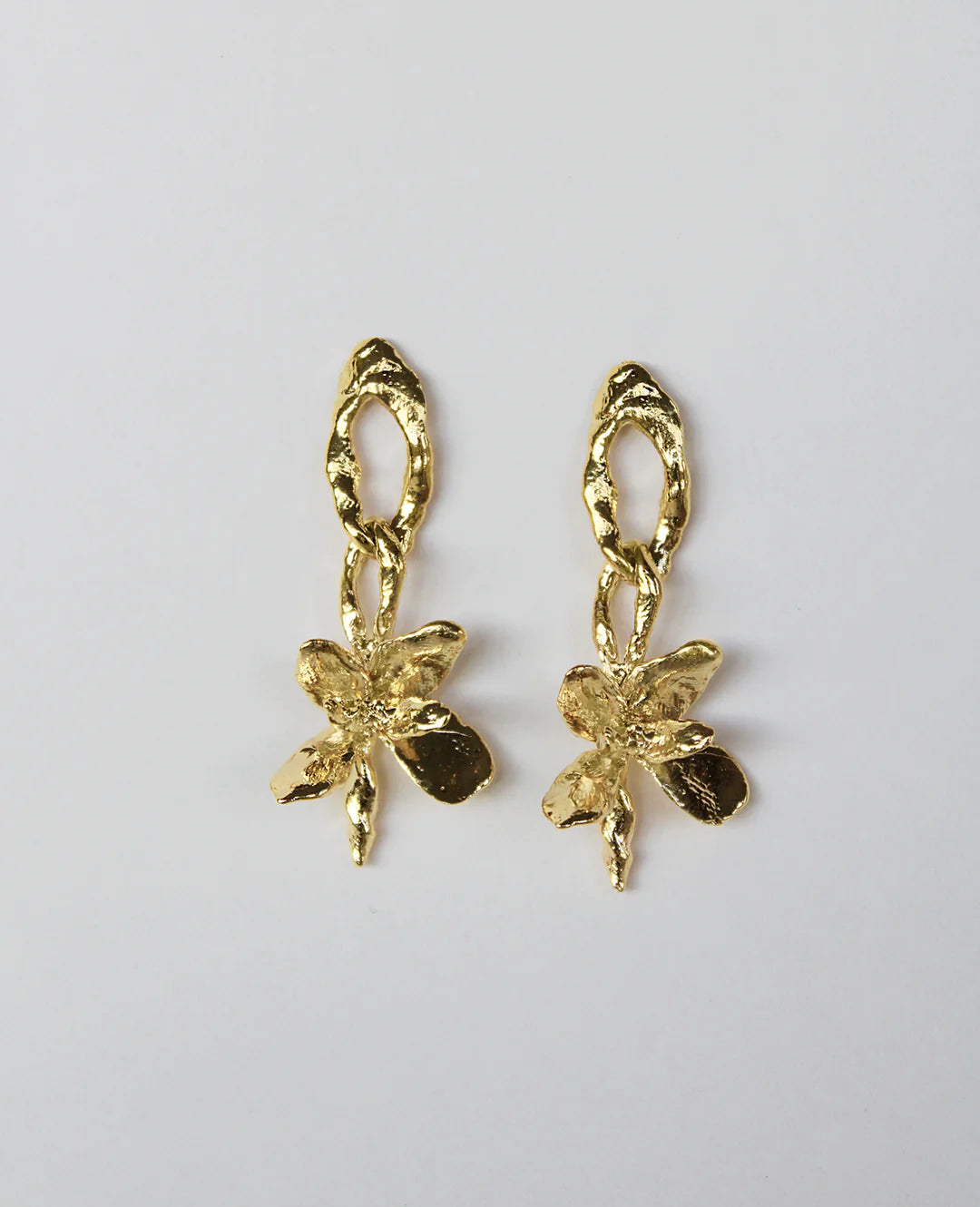 CHUNKY LILIES // golden earrings