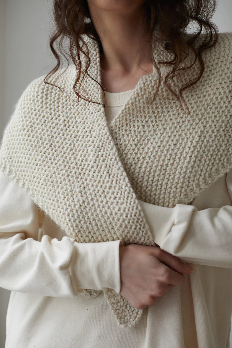 Handknit Neckerchief - Ecru