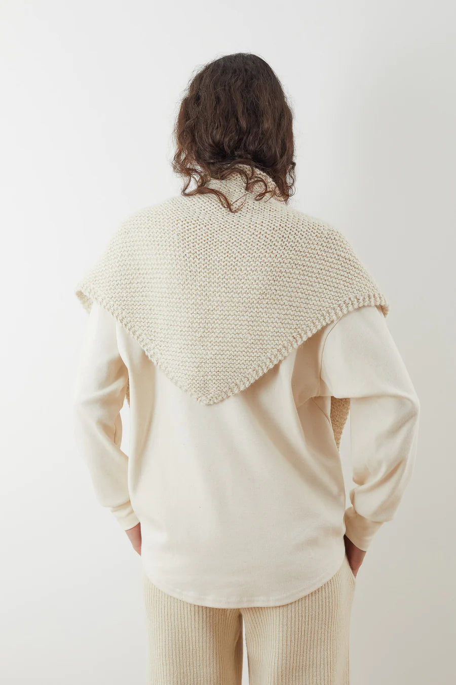 Handknit Neckerchief - Ecru