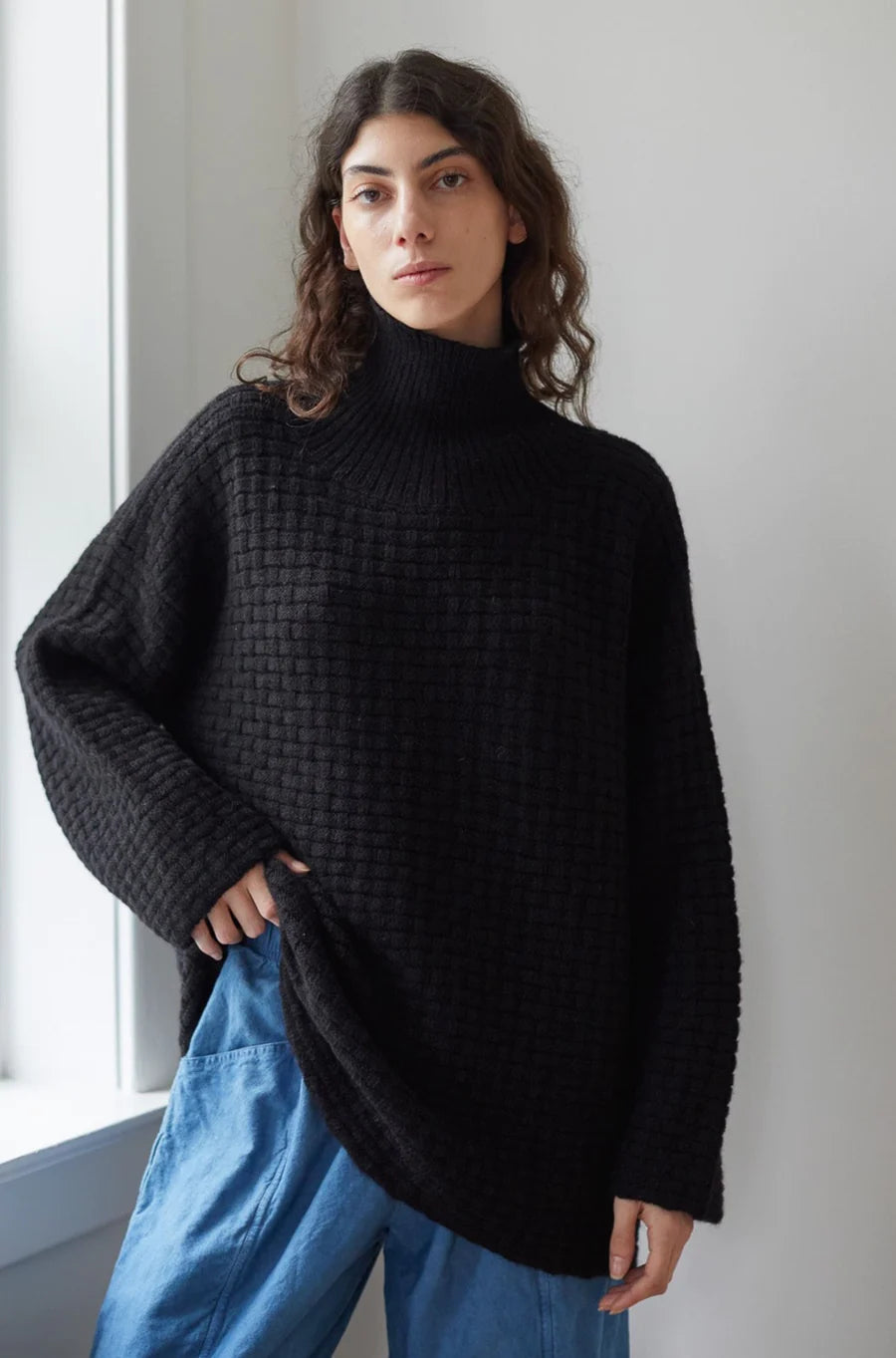 Lattice Turtleneck - Onyx