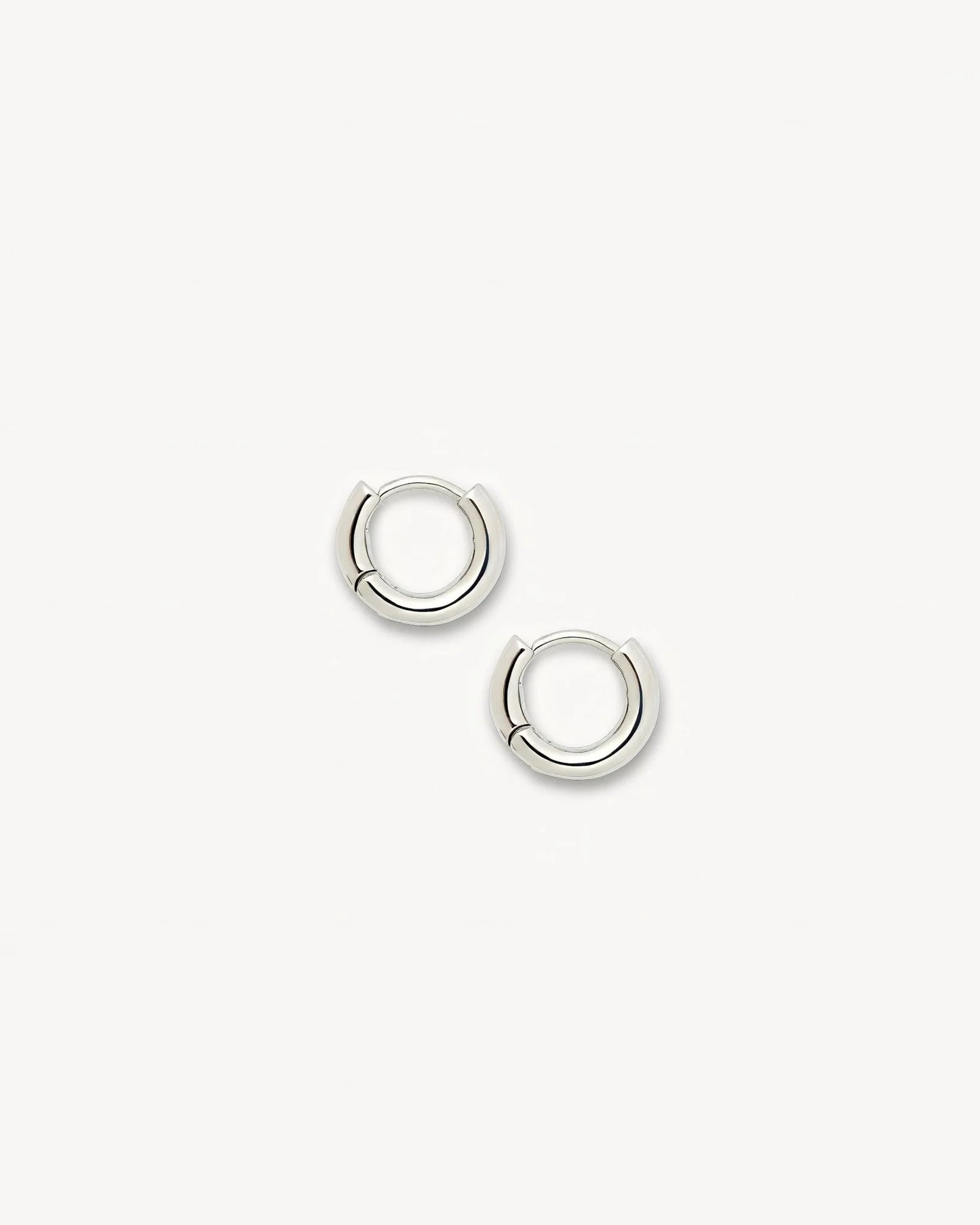 Perfect Huggies in Silver