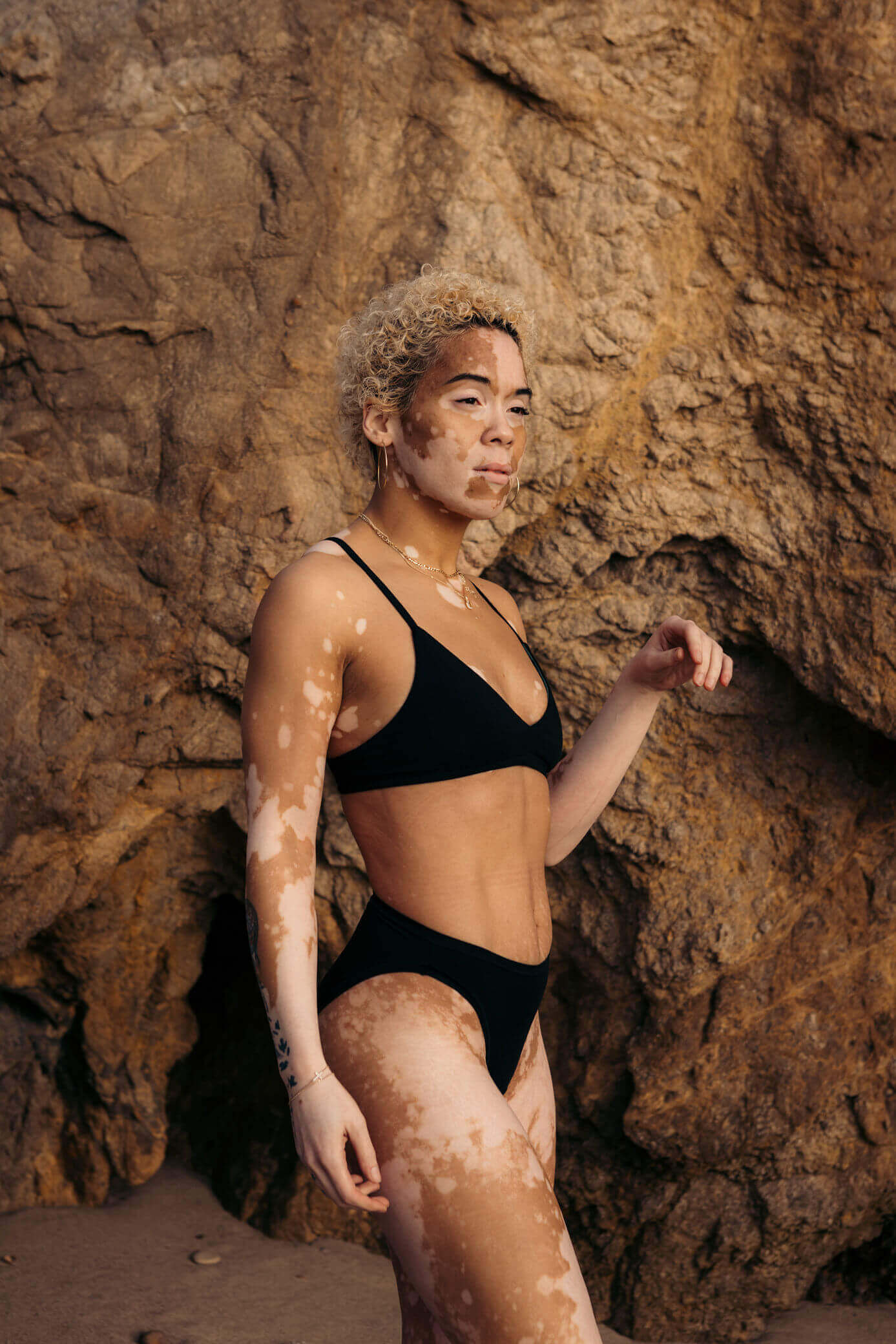 High Rise Bikini Undies - Black