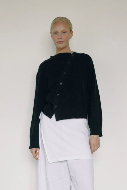 The Asymmetric Cashmere Knit - Black