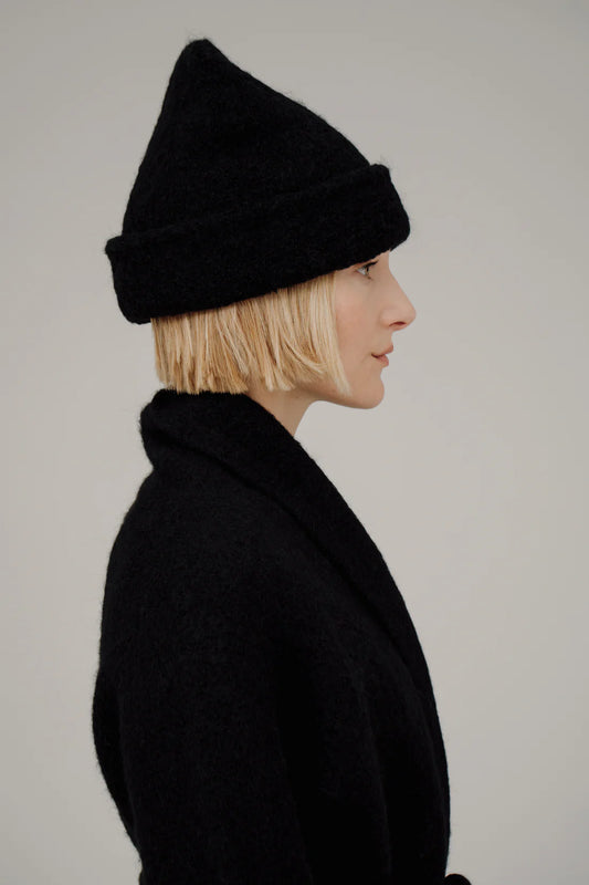 Remi Beanie in Classic Black