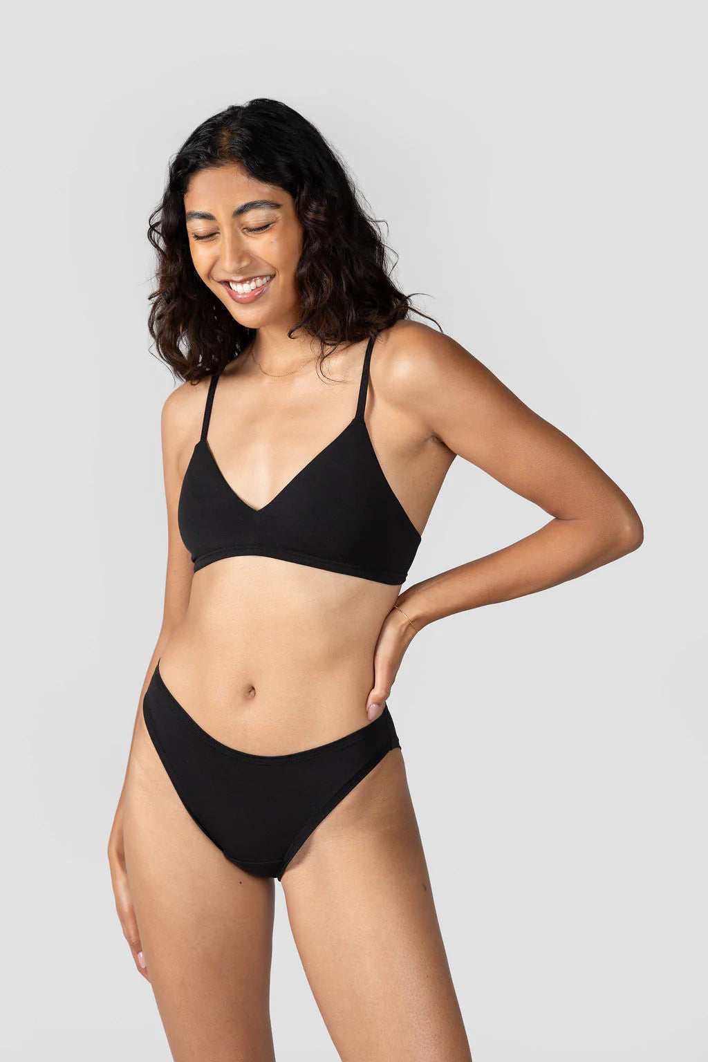 High Rise Bikini Undies - Black