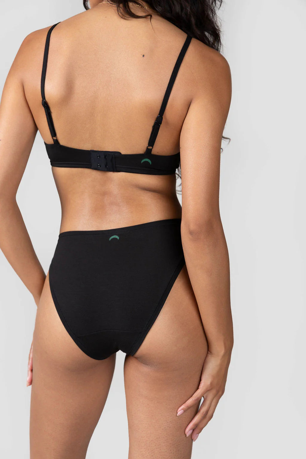 High Rise Bikini Undies - Black