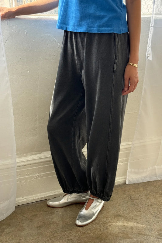 Balloon Pants - Almost Black