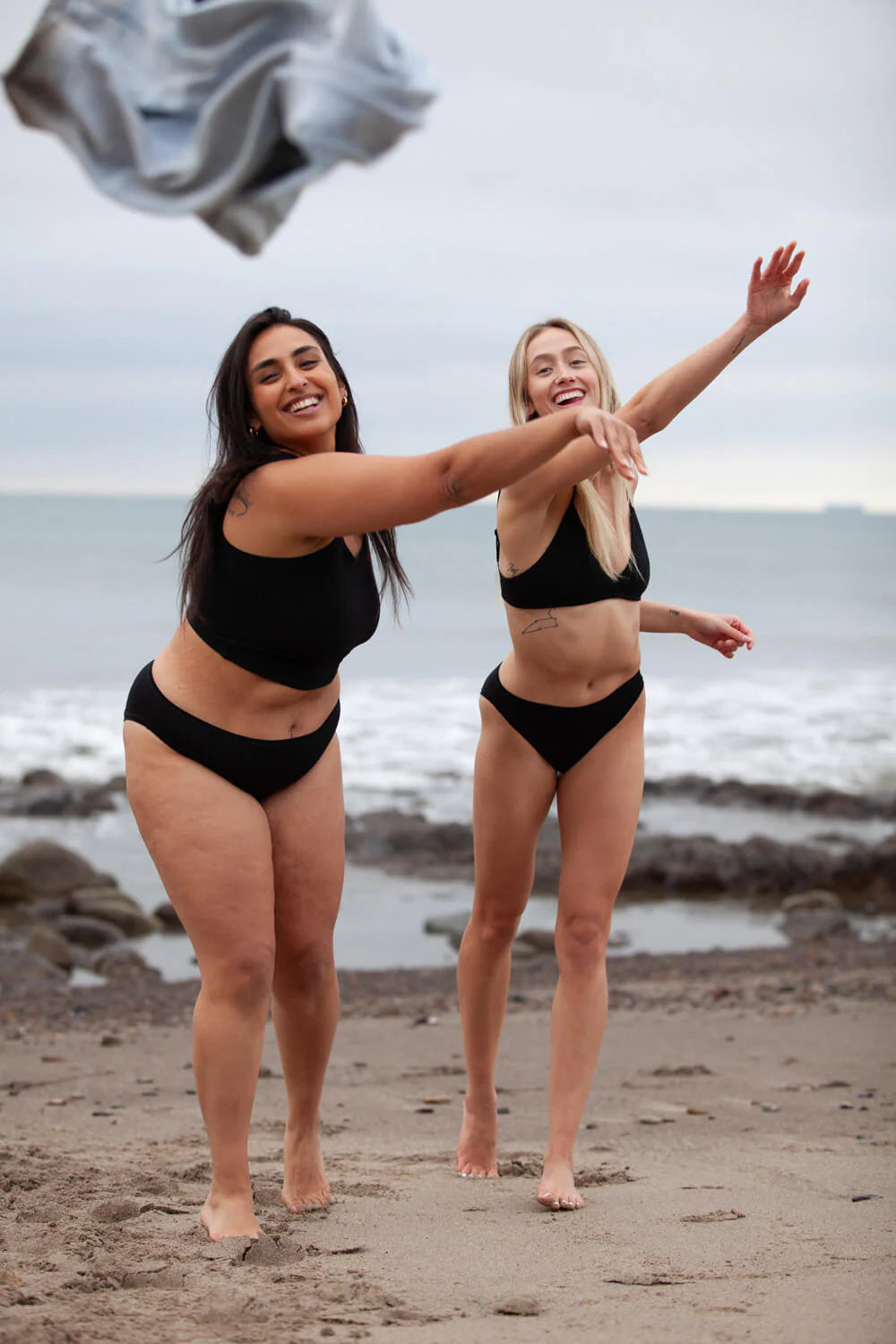 High Rise Bikini Undies - Black