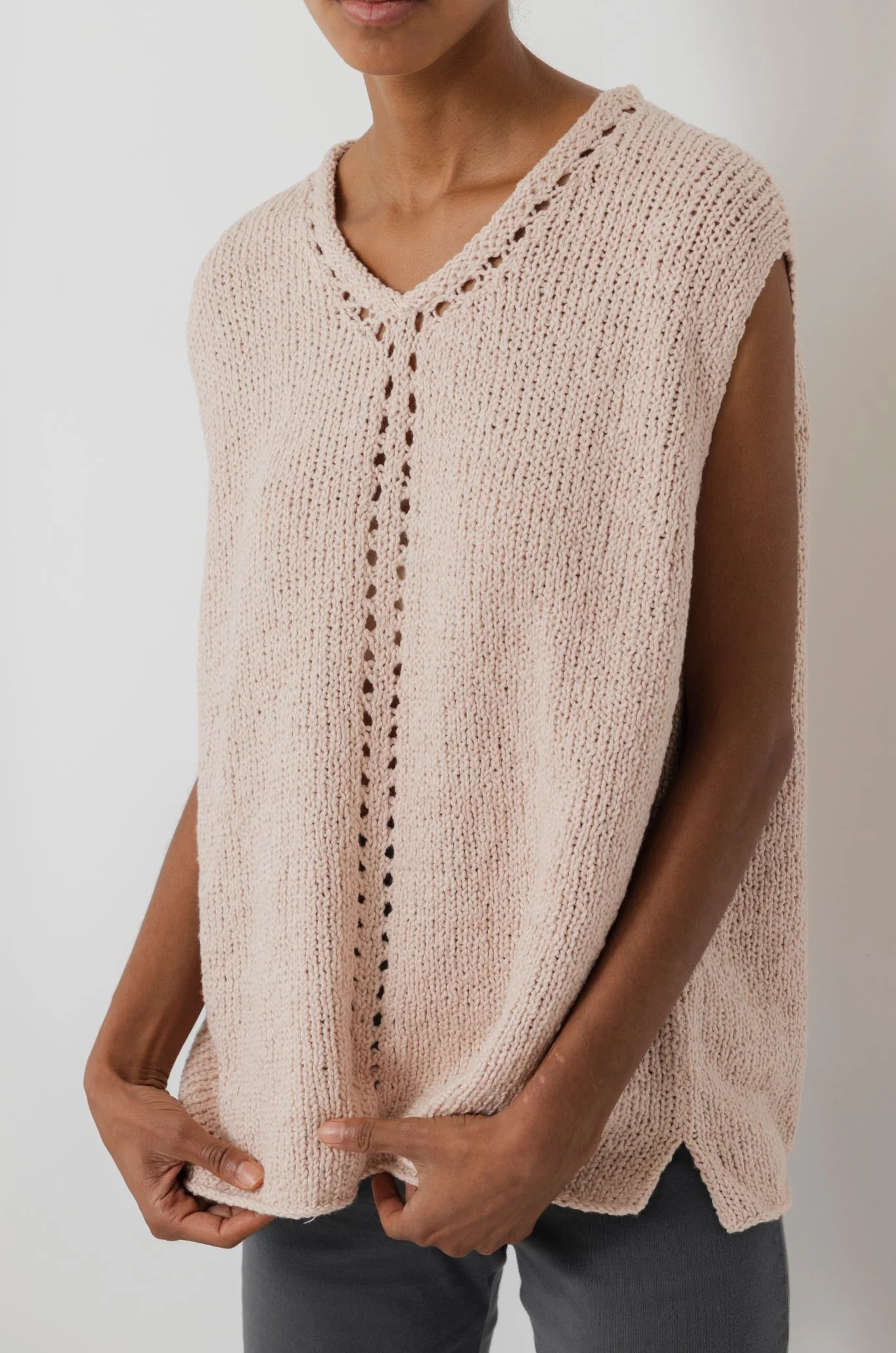 Pointelle Vest - Peony