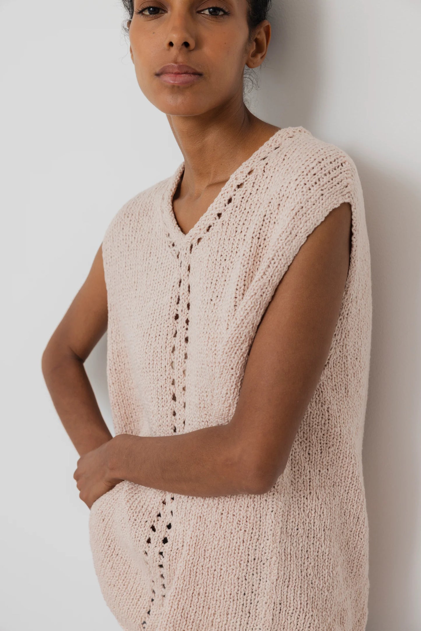 Pointelle Vest - Peony