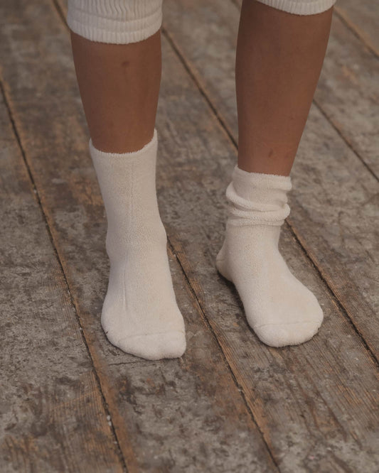 Buckle Overankle Socks - Off White