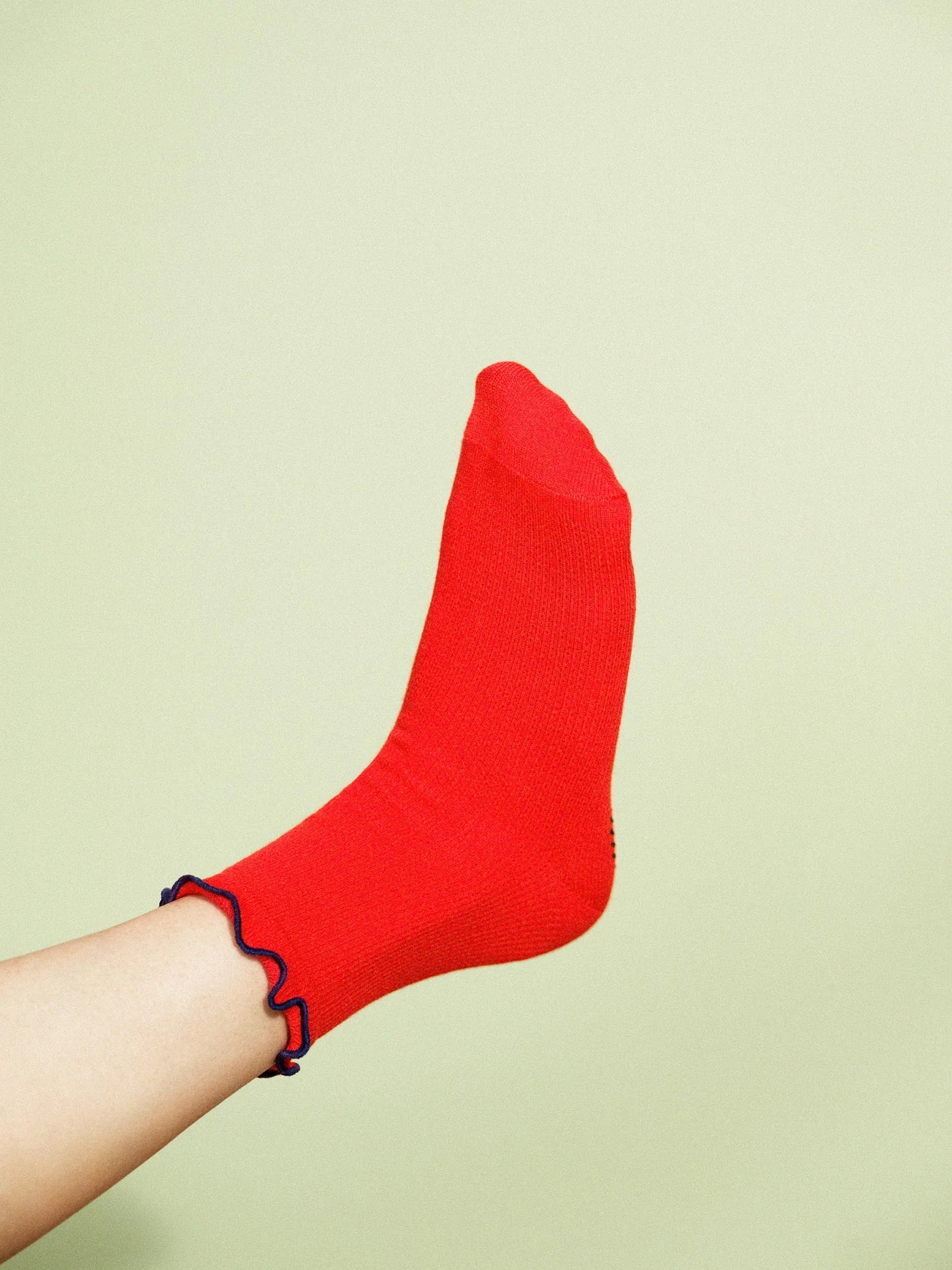 Thermal Ruffle Sporty Grip Crew