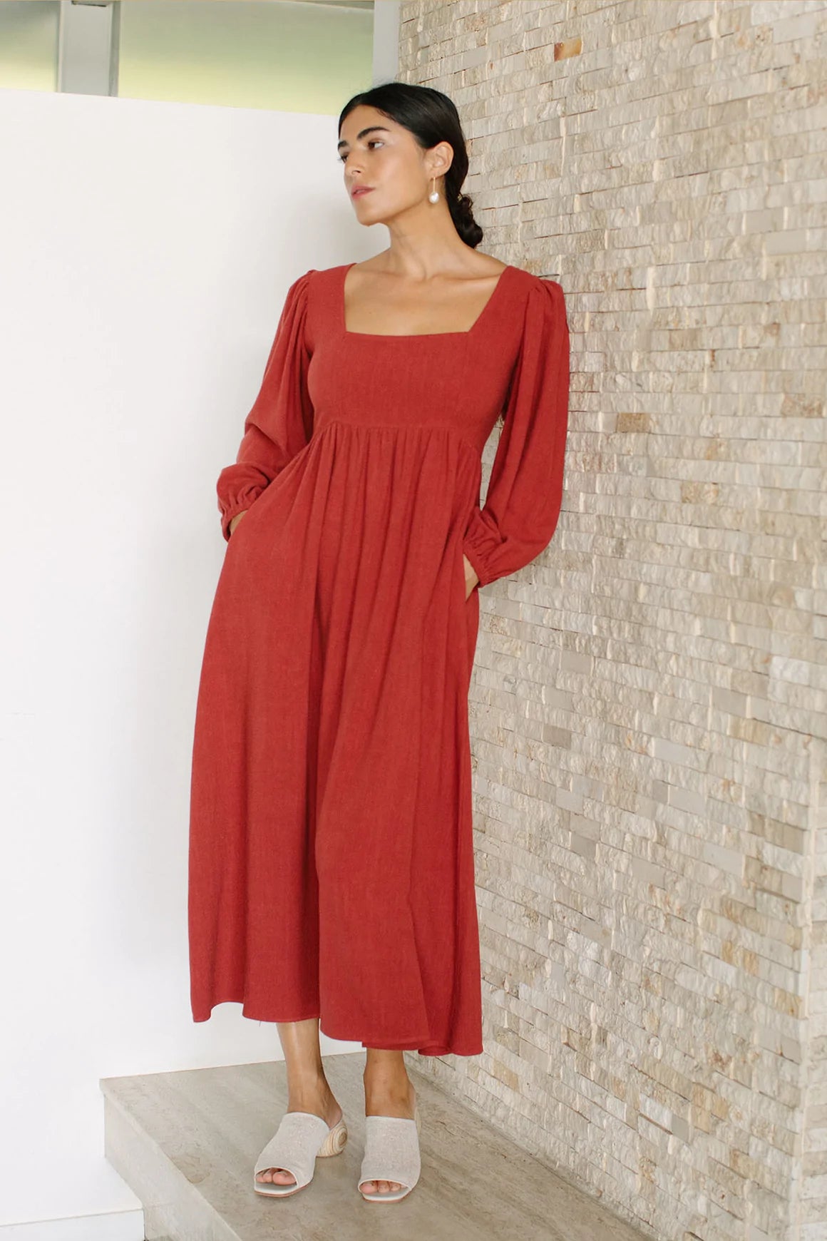 Pia Dress- Garnet